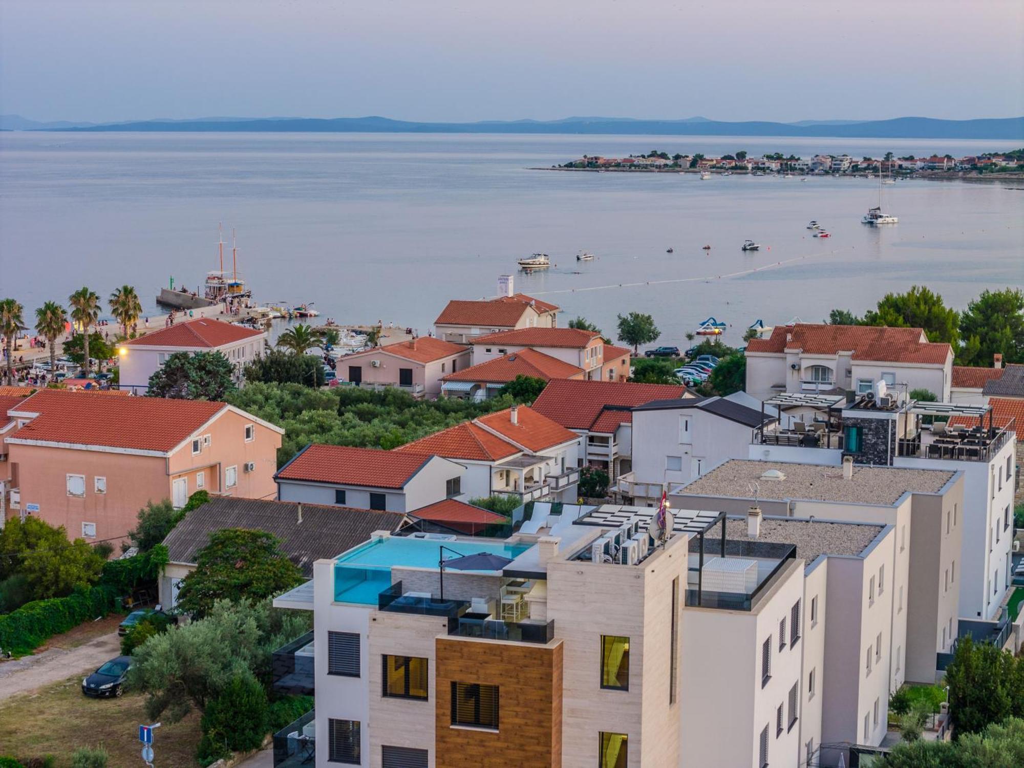 Grandpalazzo Apartments Вир Экстерьер фото